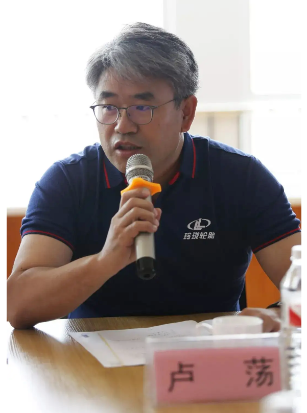 盧蕩教授就我國輪胎動(dòng)力學(xué)發(fā)展與TDA中亞實(shí)驗(yàn)室的未來發(fā)展致辭演講
