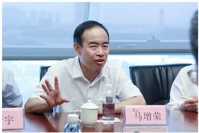中國(guó)物流與采購(gòu)聯(lián)合會(huì)長(zhǎng)期秉承著“綠色、智能、安全、高效”的核心理念