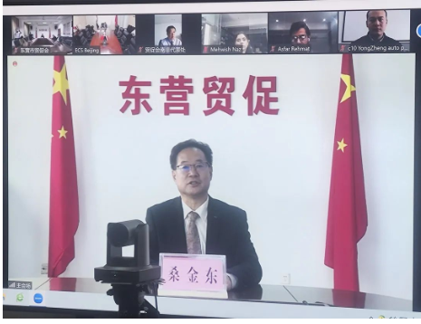 　東營市貿(mào)促會副會長桑金東表示，隨著“一帶一路”倡議的實施，中國和非洲地區(qū)國家經(jīng)貿(mào)合作發(fā)展迅速，成果顯著，品牌推廣行動將為東營、非洲地區(qū)工商界和企業(yè)搭建起一座友誼的橋梁，進一步密切非洲企業(yè)與東營橡膠輪胎企業(yè)間聯(lián)系，促進合作，互惠互利，共同發(fā)展。