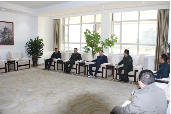 諸城市人武部政委孫卓立到美晨工業(yè)集團(tuán)調(diào)研指導(dǎo)工作 諸城市人武部政委孫卓立到美晨工業(yè)集團(tuán)調(diào)研指導(dǎo)工作