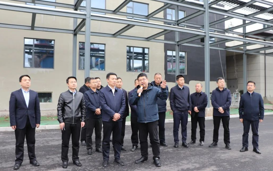 清徐縣縣長(zhǎng)督導(dǎo)我公司煤基新材料項(xiàng)目建設(shè)情況