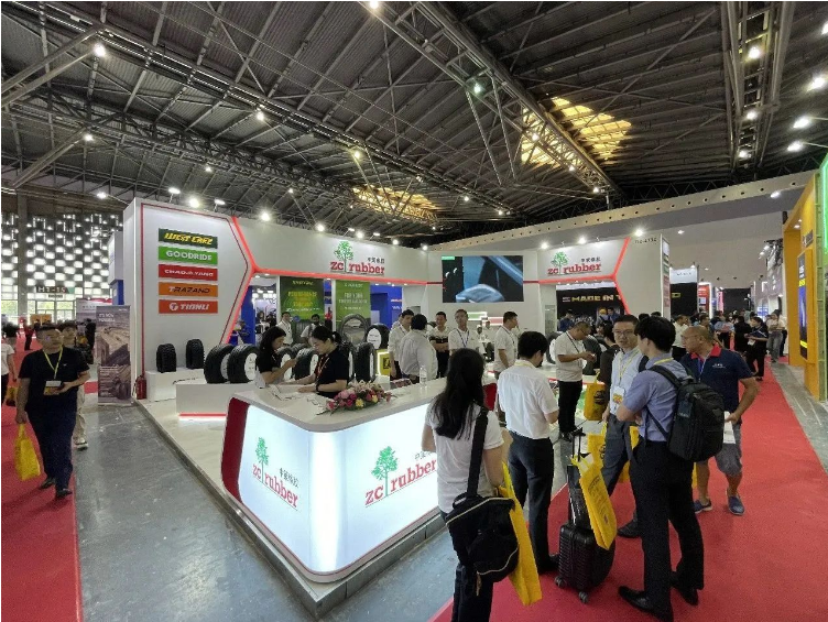第十八屆中國國際輪胎輪轂博覽會(CITExpo 2023)在上海世博展覽館盛大舉行，為全球輪胎和輪轂行業(yè)提供了一個國際性的貿易和洽談平臺。這一盛會吸引了來自超過120個國家的專業(yè)人士前來參觀，成為世界級大型專業(yè)輪胎展。