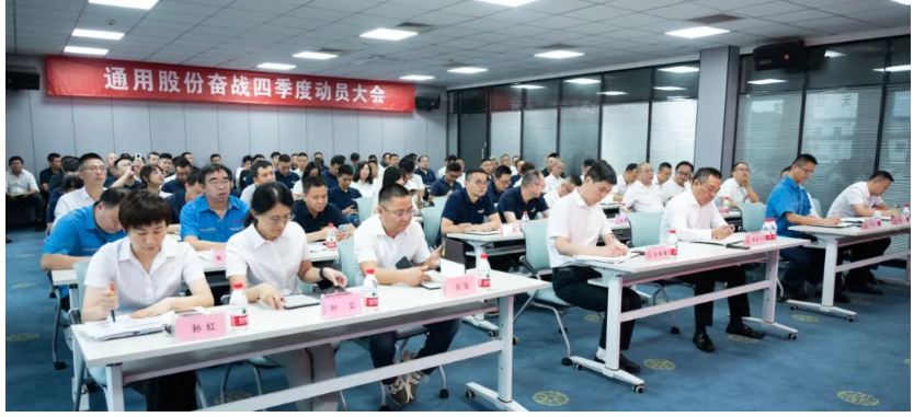 程金元還表示，國(guó)內(nèi)外貿(mào)在1-8月也實(shí)現(xiàn)了營(yíng)收和利潤(rùn)的雙增長(zhǎng)，出口同比增長(zhǎng)約30%。目前海外雙基地的格局已經(jīng)落成，并正在進(jìn)入快速發(fā)展階段，前景十分可期。