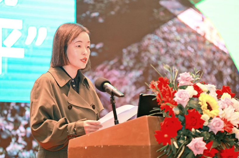 安順市投資促進(jìn)局局長(zhǎng)王俐發(fā)表了熱情洋溢的致辭。