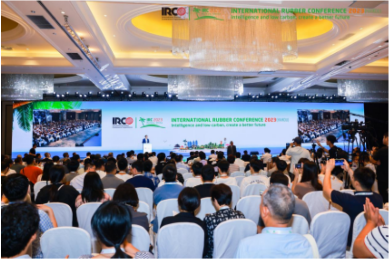 據(jù)了解，國際橡膠會議(IRC)是國際橡膠會議組織(IRCO)的大型重要會議，每年一次，由成員國中的會權國家輪流主辦。中國已成功主辦過三次，而IRC2023是中國再次舉辦的盛會。本次大會主題為“智能低碳，共創(chuàng)美好未來”。